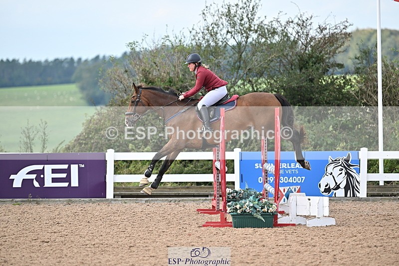 241004A-124447-02044 - Fri 09 95cm Amateur Quals