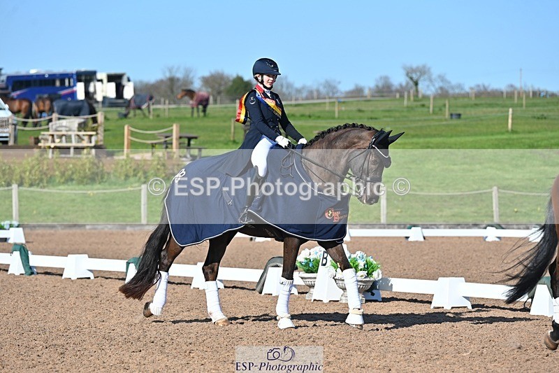 250405-153739-11803 - Cls 28 Young Riders Team