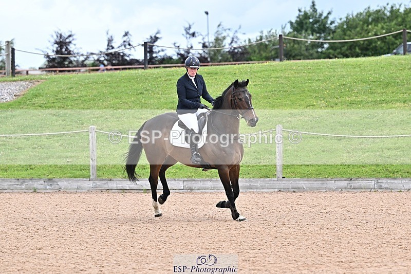 260610-100528-00093 - Cls 2 Snr British Novice and 90cm