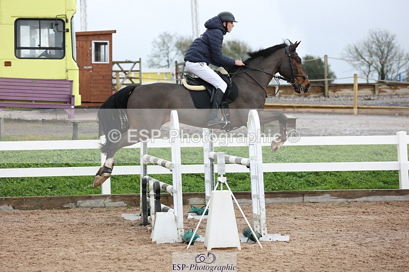 231112A-120209-03921 - Cls 18 Discovery & 1m Open