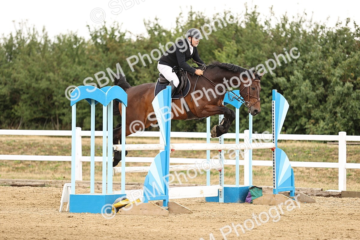 SBM_026437 - Class 12 - Amateur Championship Qualifier 1.05m