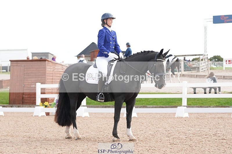 250906-110121-01375 - 062-Lauren.CoxPurely.Pandora