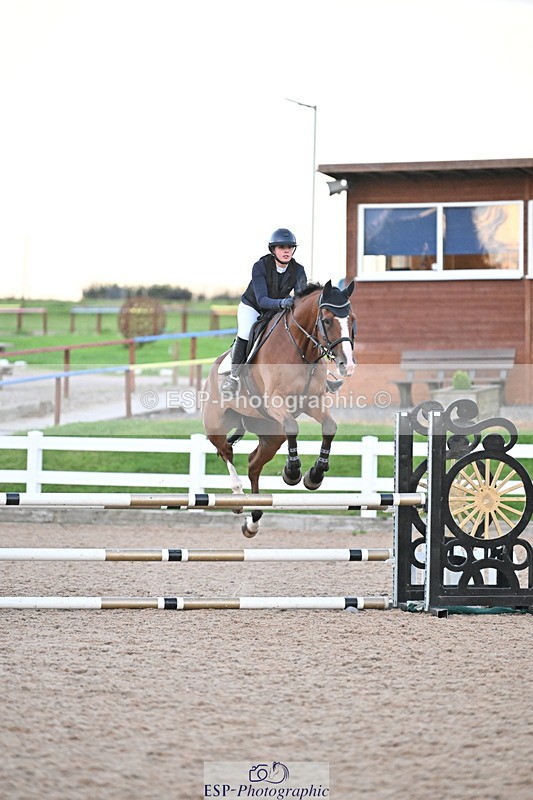 240903A-193616-01452 - Cls 7a 7b & 8 90cm