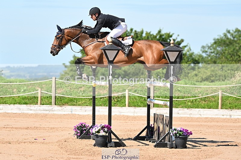 240719A-104422-10130 - Cls 2, 3 Star Small Tour 1.40m