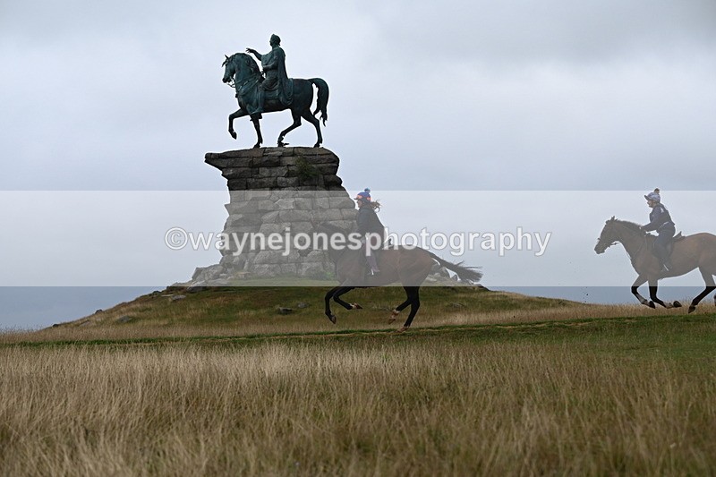 DSC_0136 - Time at Statue 09:51 to 10:54