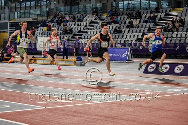 SeniorInd25-916880 - Track Male Set One