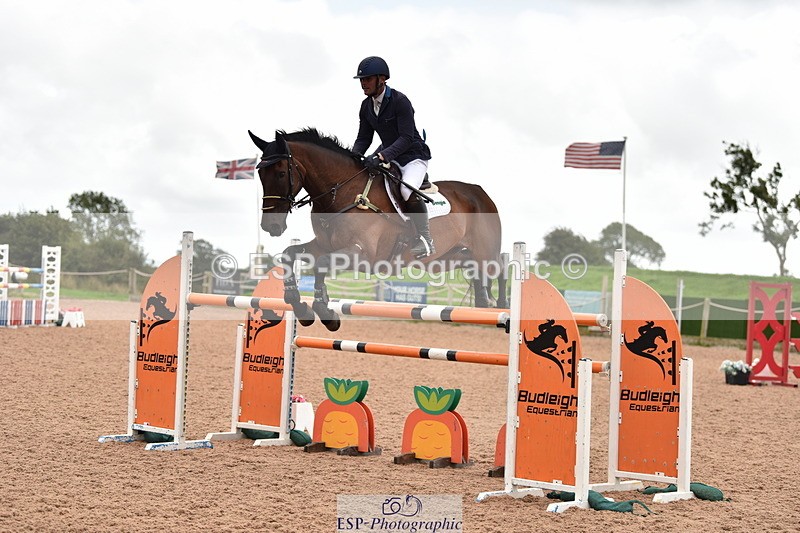 230812A-145834-10100 - Cls 36 Nat 1.30m Open