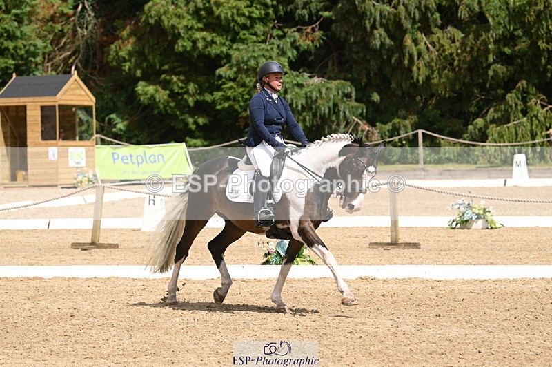 250720A-144530-11927 - 164-Dominique.Kinnaird-Perry-Pallas.Vanquish