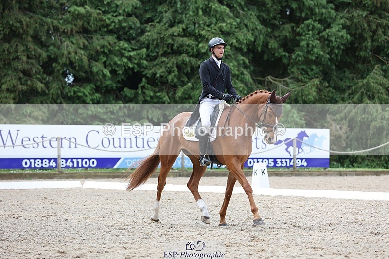 240523-120514-03691 - 223-MORNINGSTAR_VAN_ALTRIDO-Max_Warburton