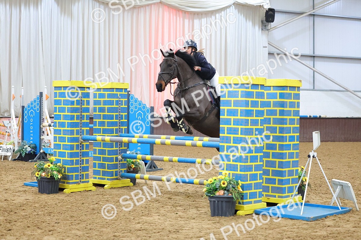 SBM_008542 - Class 21 - Nupafeed Supplements Senior Discovery/ 1m Open - First Round (1.00m)