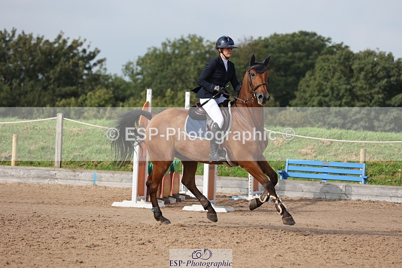 230915A-104632-01530 - Cls 2 Snr Foxhunter