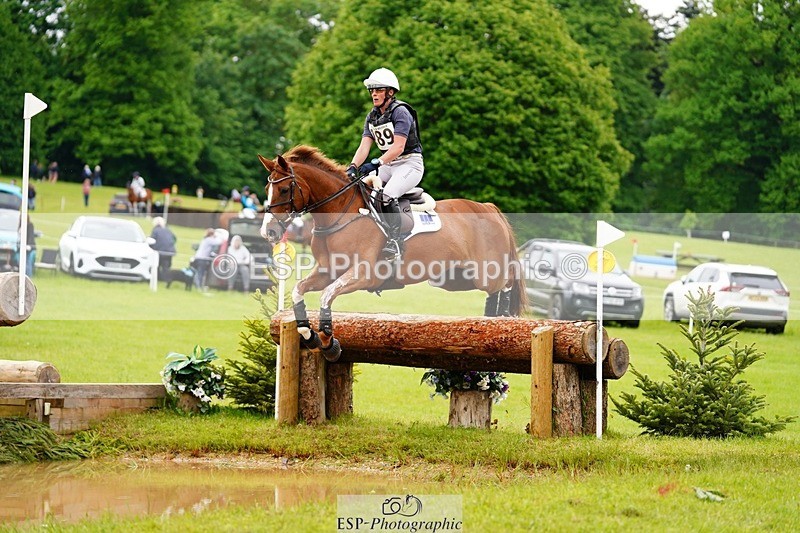 240525-172644-19138 - 289-JUST_A_JOLLY-Flora_Harris