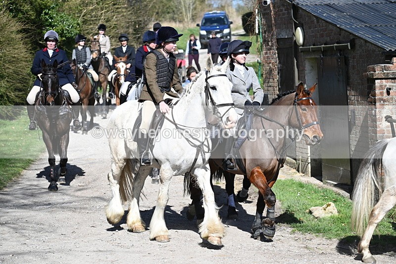 WJ7_9754 - Home for hunt tea !