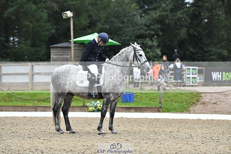 230812-092824-02790 - Cls 6 Novice Silver Start to 10.20 break