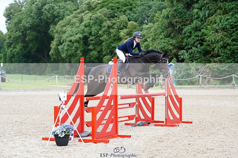 250613A-133016-01630 - Cls 12 95cm Amateur Quali