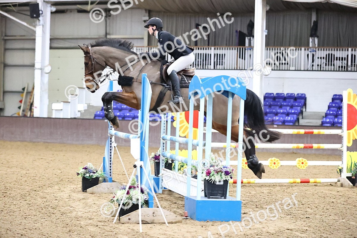 SBM_006117 - Class 18 - Senior 1.15m Open Inc Members Cup Q