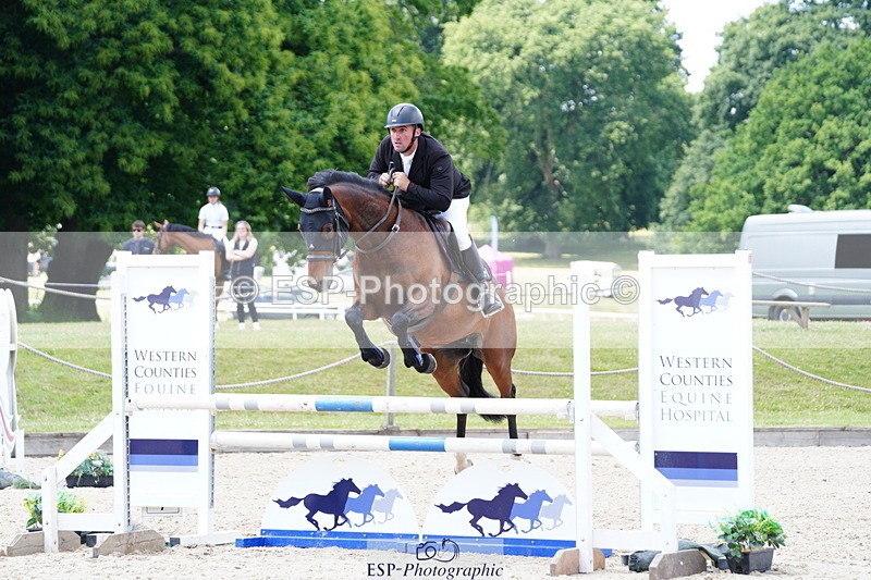 250615A-134622-11256 - Class 47 Snr British Novice 2nd Rnd
