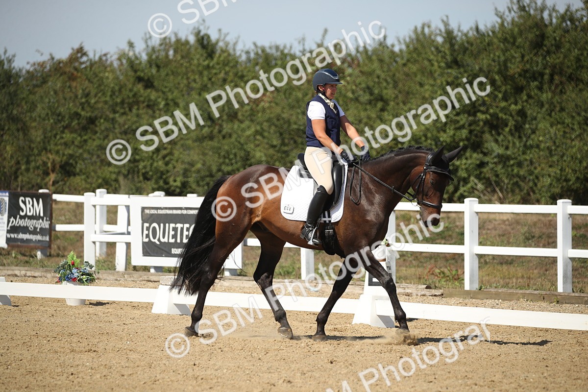 SBM_005723 - Class 11 - Novice 5 - 13.19-14.22