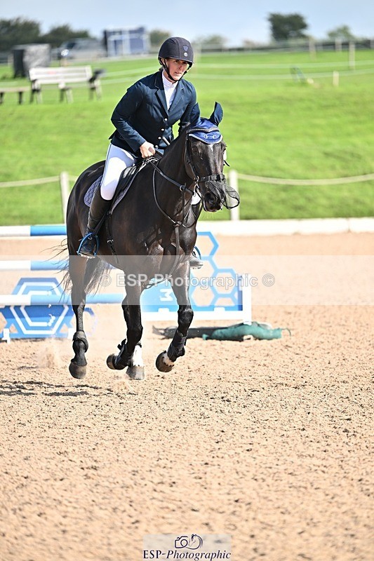 250924-111448-00121 - Cls 2 Discovery and 1m