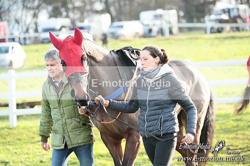 PtP 141225  1964 - New Forest Hounds PtP Larkhill 14/12/25