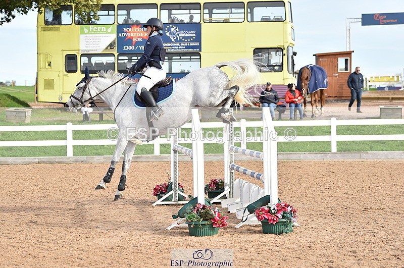 231015A-144536-08797 - Cls 26 1.05m Grand Prix