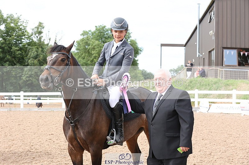 240630A-165351-15375 - Cls 33 Foxhunter and 1.10m Open