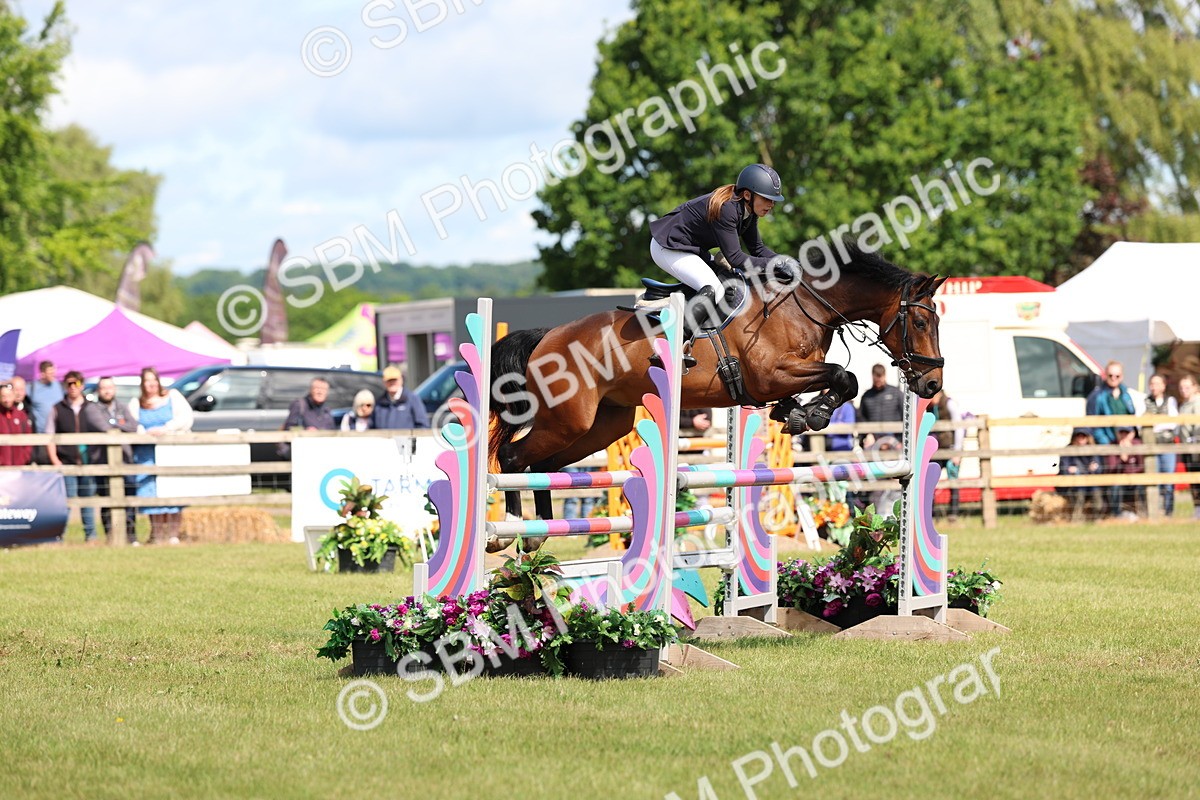 SBM_13507 - Class 206 - Senior Newcomers - 1.10m Open