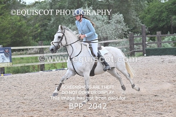 BPP_2042 - CLASS 18 Pony Foxhunter/ 1.10m Open