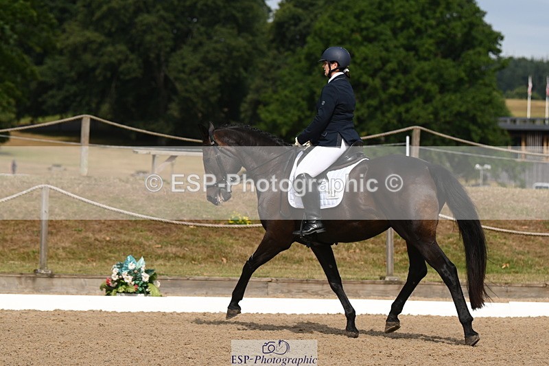 250719A-100956-03248 - 049-Veronica.Roberts-For.J'Adore