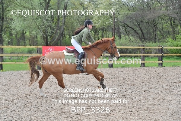 BPP_3326 - CLASS 14 SUN Senior BritiNovice/ 90cm Open