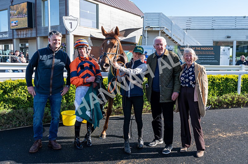 220426-Race 7-Free Pic-3237 - Race 7