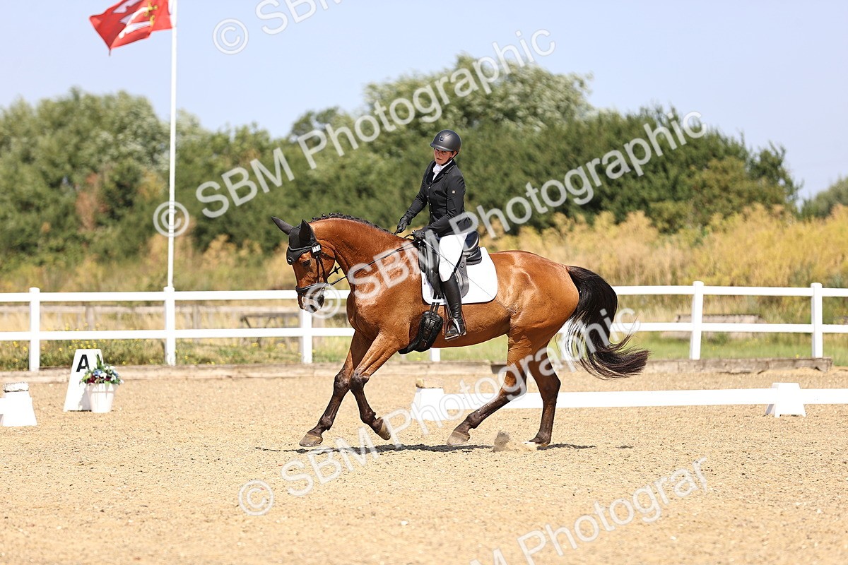 SBM_009455 - Novice 5 - 9.50-10.53