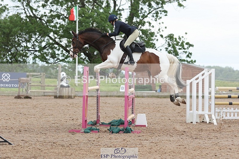 250524-100537-04040 - Cls 13  A&B 1.05m & 1.10m open