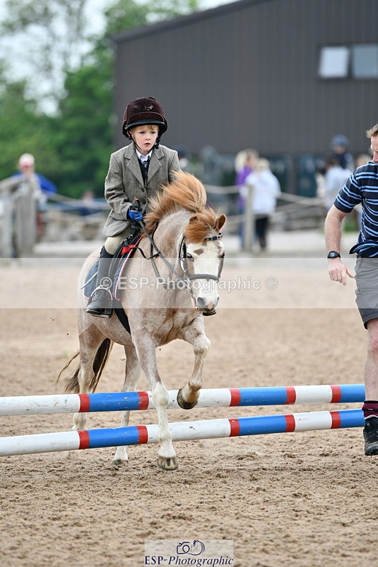 240518A-103500-00379 - Cls 2, 40cm