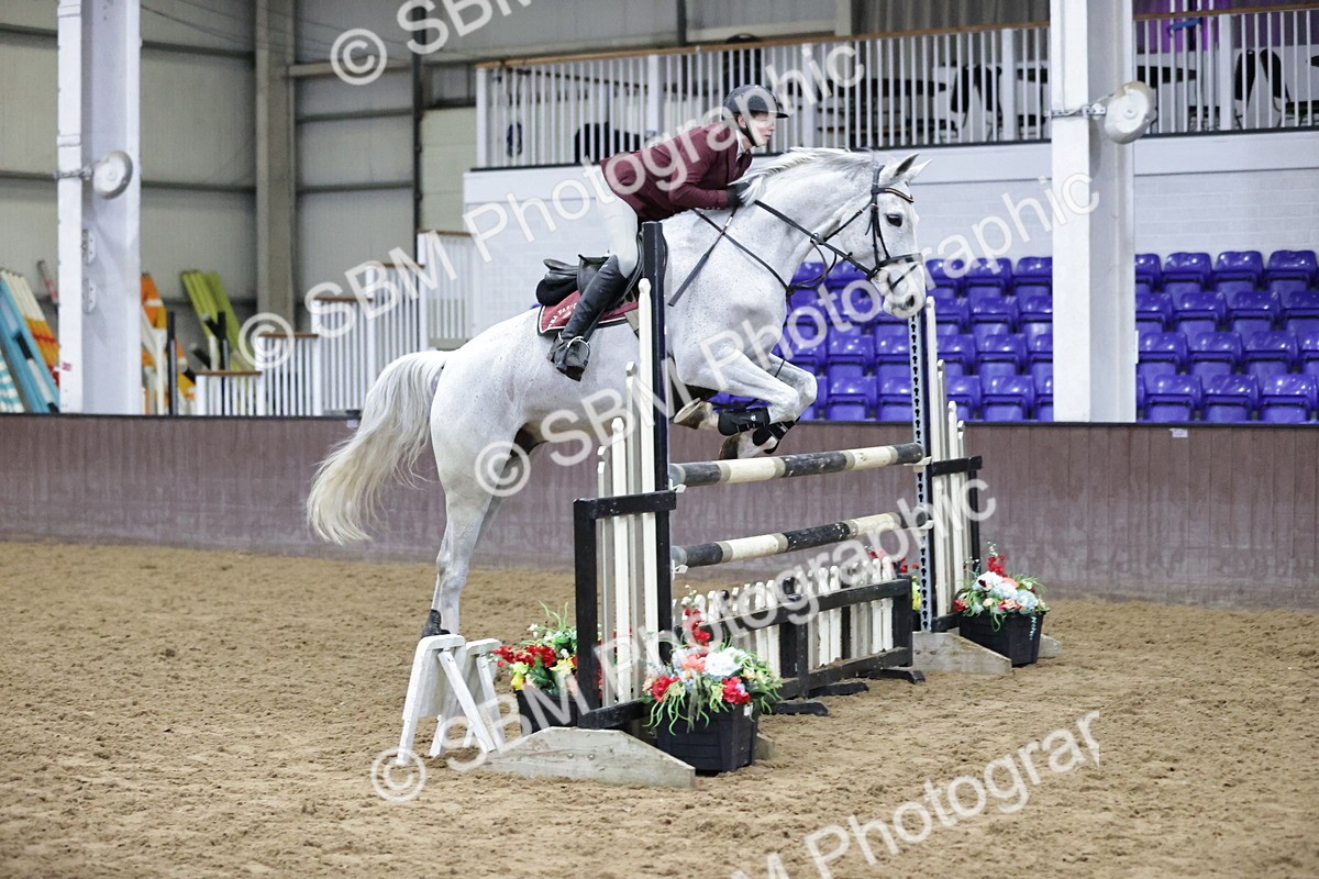 SBM_001383 - Class 4 - Senior Newcomers/ 1.10m Open