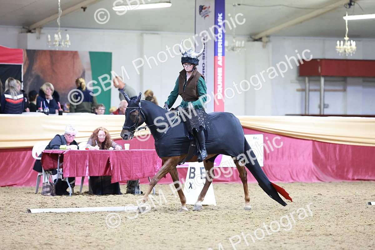 SBM_10368 - Class 62 - Strictly Fancy Dress-Age