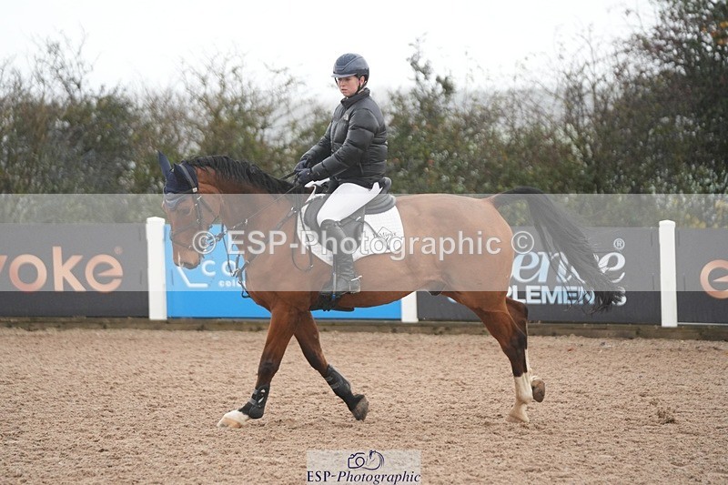 251107-120341-00664 - Cls 4 Snr 1.05m Open