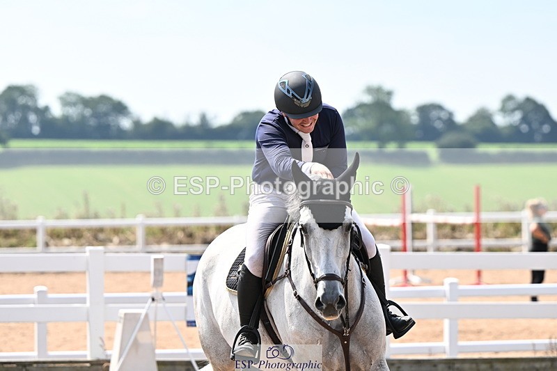 240801A-122315-00786 - Cls 10 1.05m Amateur Qualifier