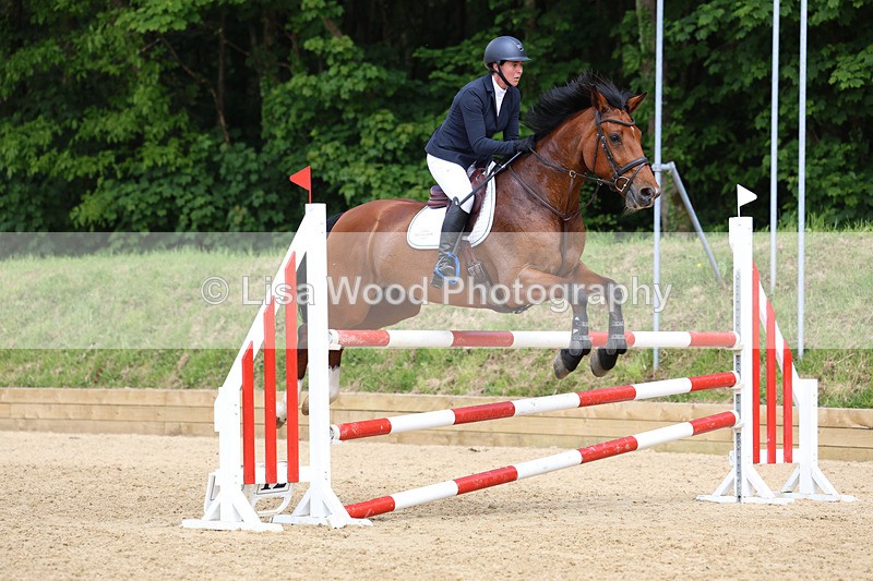 3E7A1096 - Class 13: Senior Newcomers/1.10m open