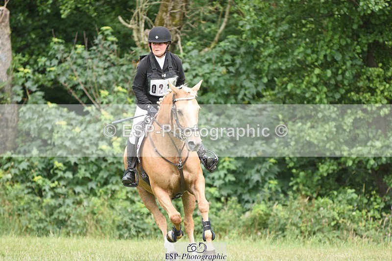 230625-114612-02996 - SJ 90cm  11.15 to 12.20