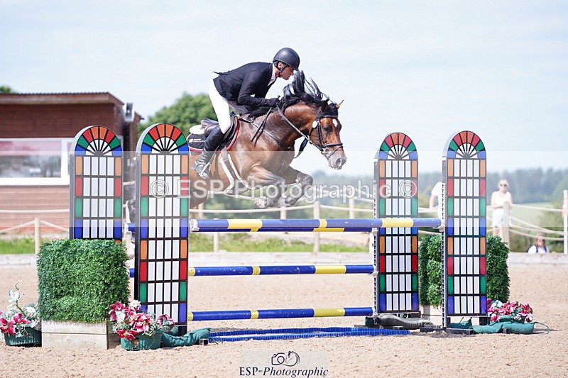 240802A-111356-03743 - Cls 16 Snr 1.20m Open