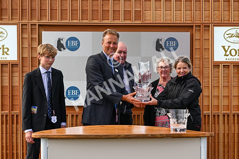 210826-Race 6-Benjamin Hornigold-1535 - Race 6 16.45pm British Stallion Studs EBF Convivial Maiden Stakes