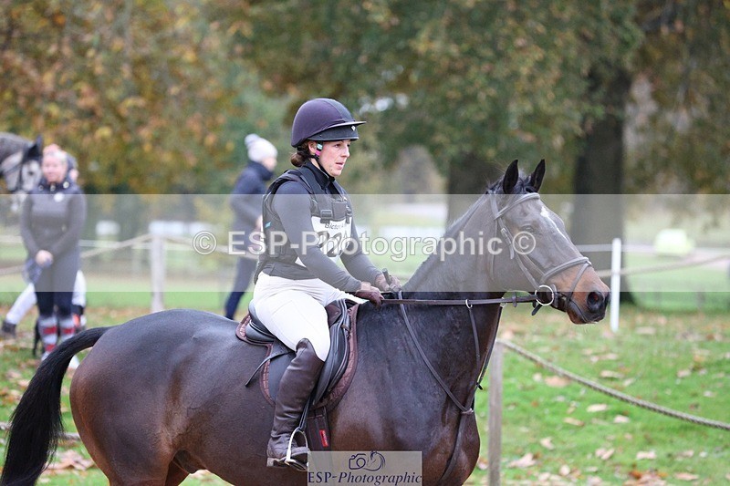 231118-142252-02244 - Cls 3 90cm