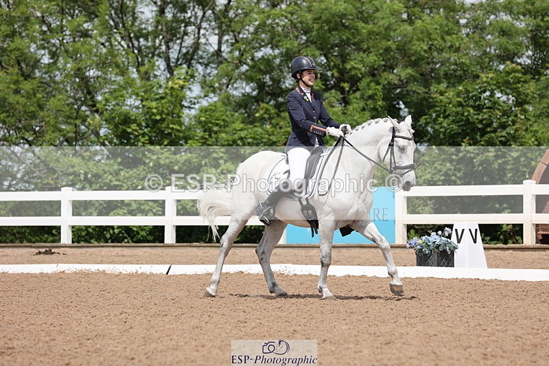 240621A-115826-00572 - Cls 12 BD Music Medium