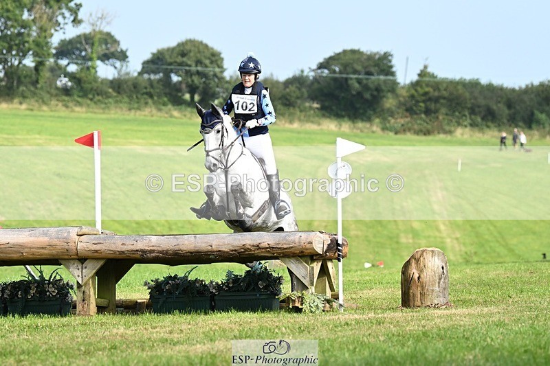 240831A-105102-00745 - 102-Kate.Darby-CLOROGUE.FLIGHT