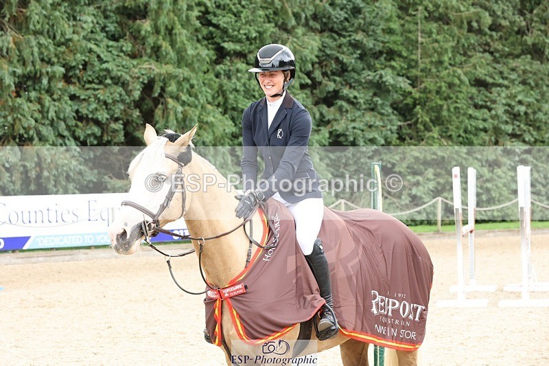 240817-112944-00970 - 03A Snr Disc