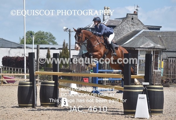 JAC_4610 - CLASS 7 Senior Foxhunter/ 1.20m Open