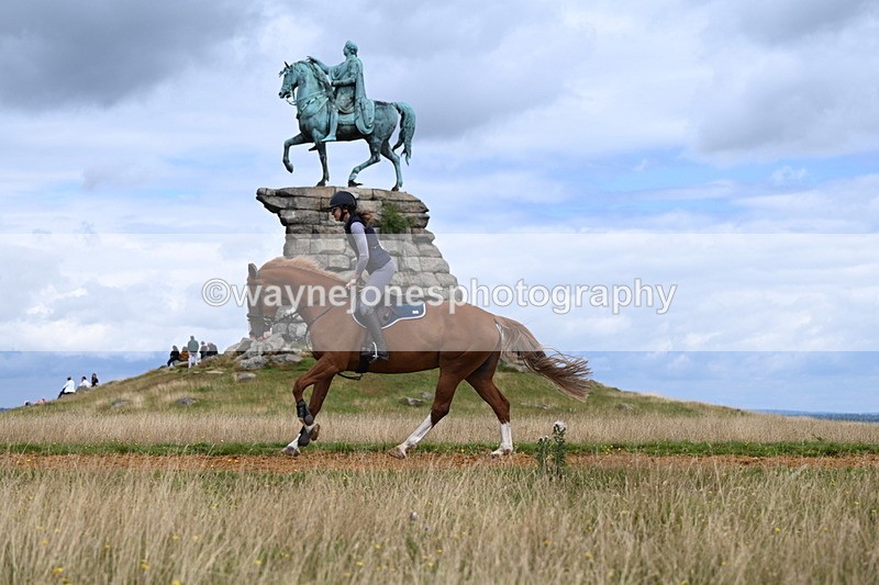DSC_7098 - Time at Statue 12:45 to 13:15