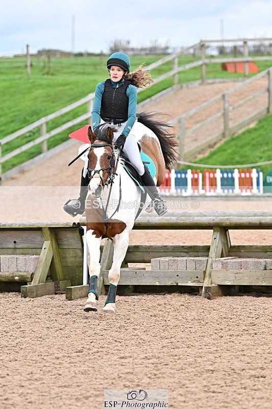 241012A-142011-02073 - 1m