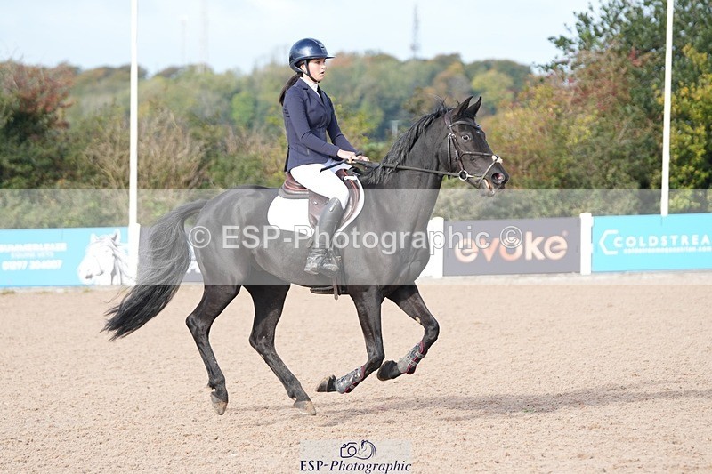 251005-102645-02541 - Cls 22 British Novice and 90cm